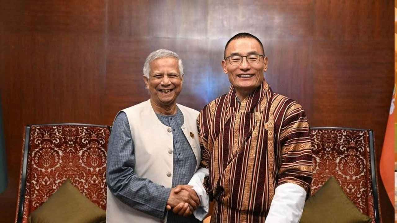 ঢাকায় এলেন ভুটানের প্রধানমন্ত্রীImage